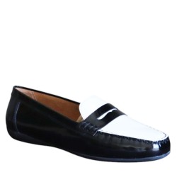 Mocassini Da Donna Marca Geox Colore nero Cod: D46BMA