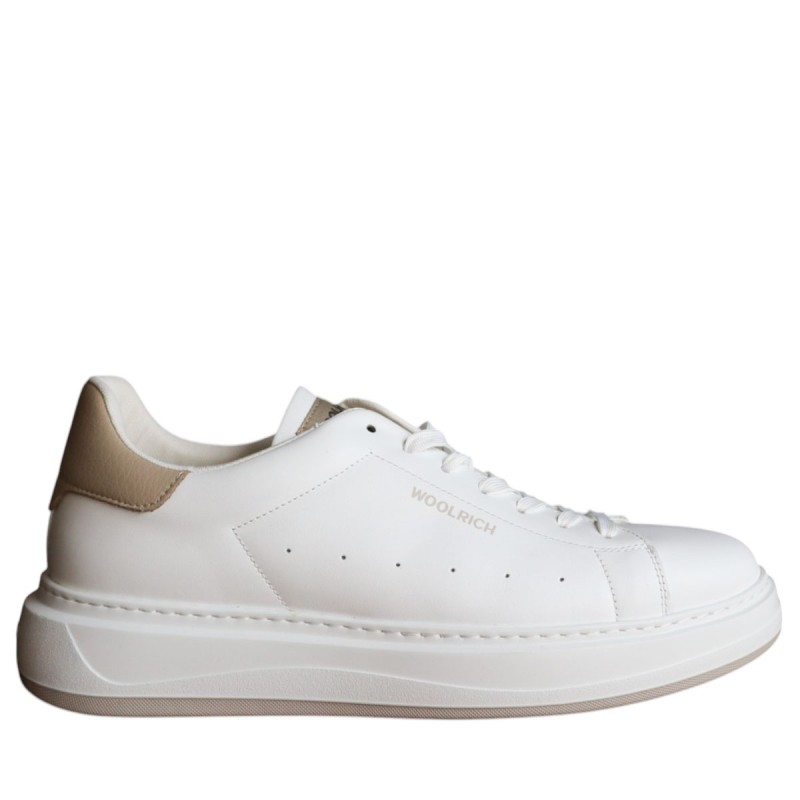 Sneakers da Uomo Marca WOOLRICH Art. WFM251.010.2080 Colore Bianco Beige