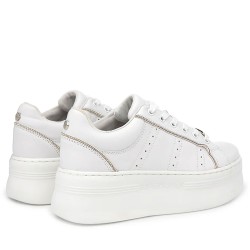 Sneakers da Donna Marca CULT Art CLW463400 Colore Bianco